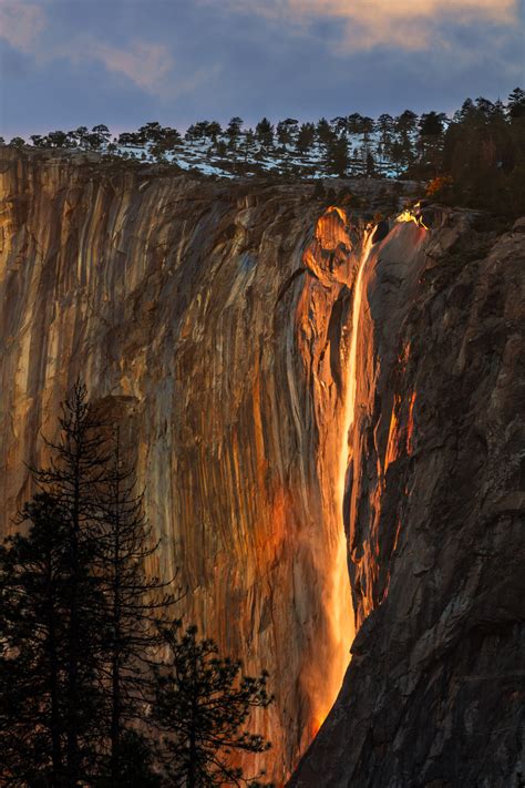 Firefall Sunset Color At Horsetail Falls Yosemite Natl Park Photos By