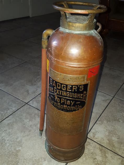When was the first glass fire extinguisher made? Vintage Badger's Fire Extinguisher #106239 Sumerville ...