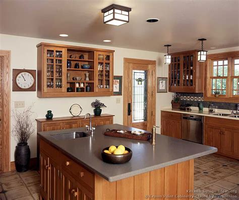 Arts And Crafts Kitchens Pictures And Design Ideas