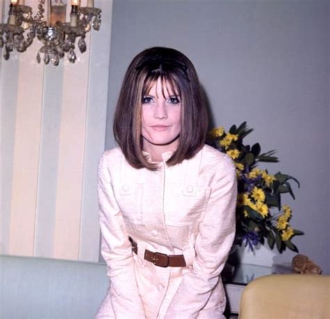 sandie shaw one of the most successful british female singers of the 1960s ~ vintage everyday