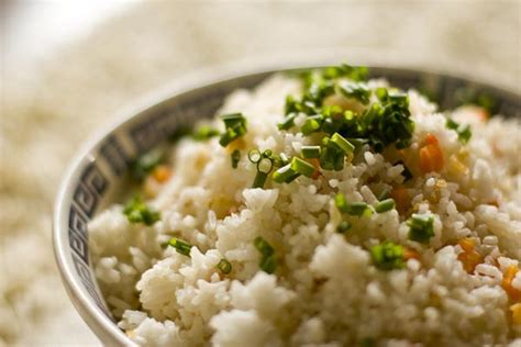 Ternyata ada cara sebelum membahas lebih jauh, sebaiknya kita membedah komposisi dari nasi putih terlebih dahulu. Kalori Nasi Goreng Cina