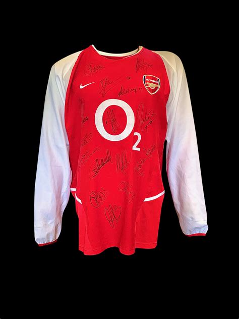 Arsenal Invincibles Team Signed Shirt 2003 / 2004 Season - Golden 