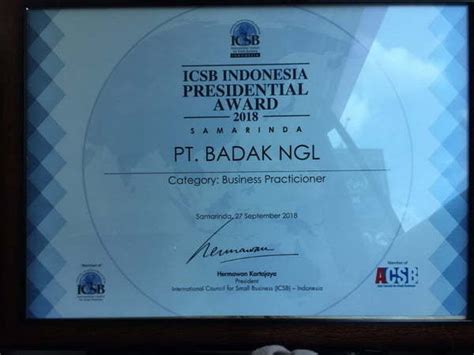Luar Biasa Badak Lng Kembali Raih Icsb Indonesia Presidential Award