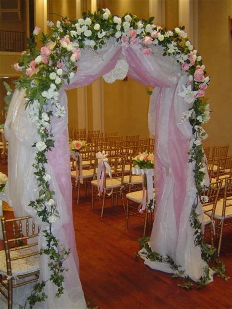Ideas 15 Of How To Decorate A Wedding Arch With Tulle And Flowers Costsofvicodincco