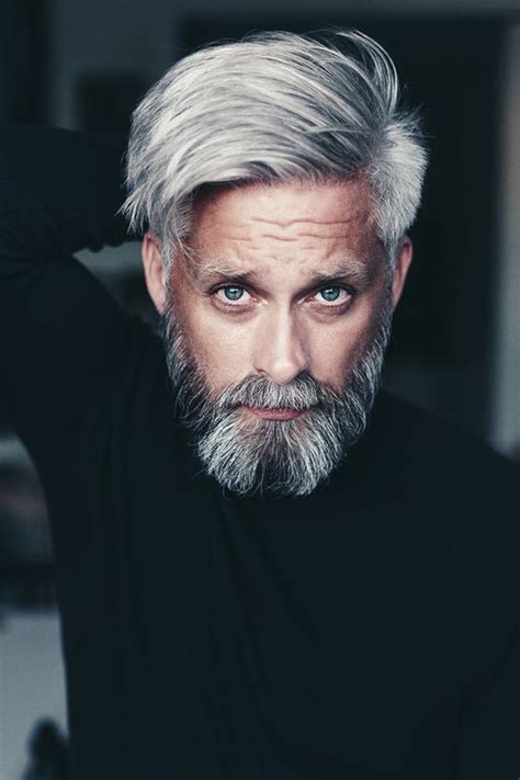 Latest hairstyle for men is here to get right now. 40 Older Men Hairstyles Makes You Look Cool | FashionLookStyle