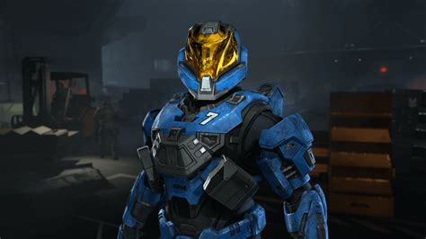 A Comparison Of Chiefs Helmet From The 2018 Halo Infinite Trailer And