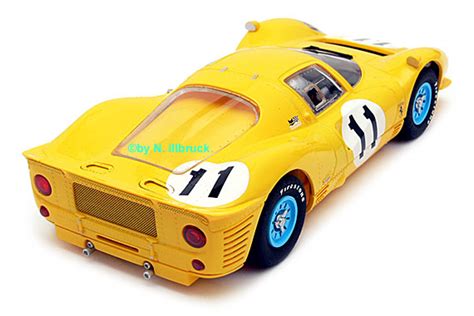 Carrera Showroom C2787 Scalextric Ferrari 330 P4 Yellow 11