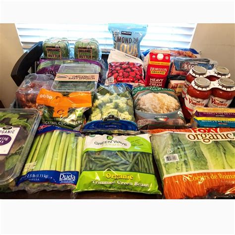 There are so many reasons to love costco. #ketogroceryhaul Costco grocery haul, lots of veggies ...