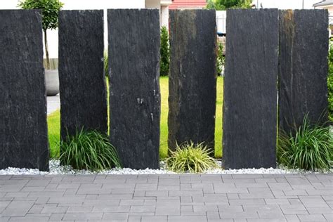 Die gestaltung des vorgartens muss mit einer. Stilvolle Akzente im Garten: Sichtschutzplatten aus Naturstein