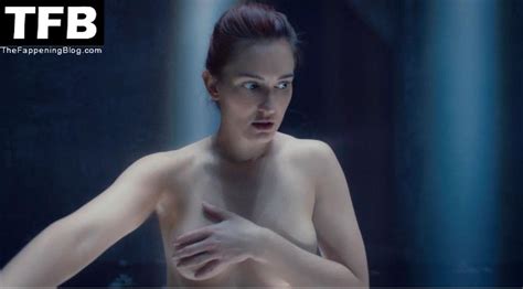 Kat Barrell Topless Sexy Collection 13 Photos TheFappening