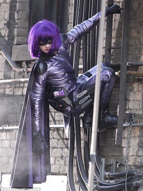 Kick Ass 2 More Photos Of Hit Girl In Costume — Geektyrant