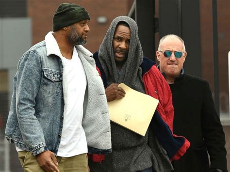 Kelly's attorney says that he has not heard from the singer since his attack, claiming that if he can't be. R. Kelly released from jail after arrest for outstanding ...