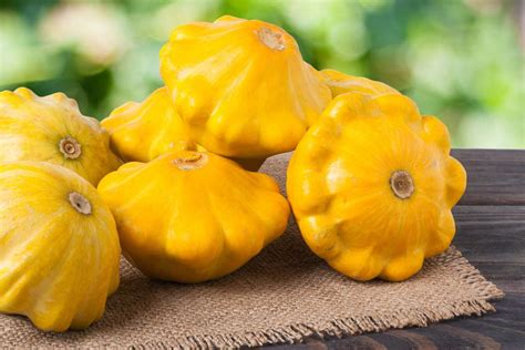 15 Types Of Squash Your Guide To Winter And Summer Squashes