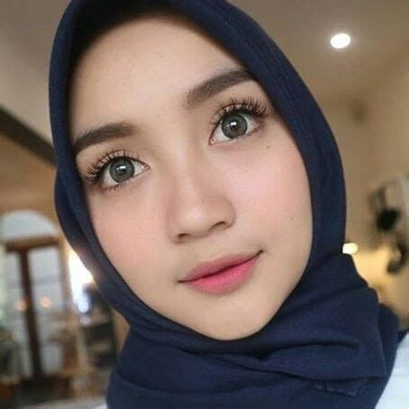 Pertama kali gue lihat foto ini gue. Jilbab Cewek: Jilbab Cewek2 Cantik Lucu Berhijab