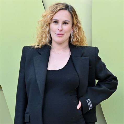 Rumer Willis Shares Nude Photo To Celebrate Jiggly Postpartum Body 3 Months After Giving Birth