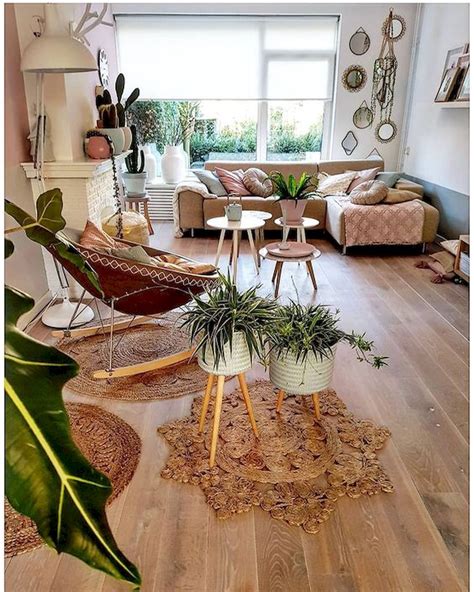 Adorable Beautiful Ways To Decorate Indoor Plant In Living Room