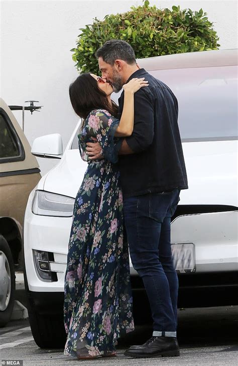 pregnant jenna dewan shares kiss with steve kazee as couple take her daughter