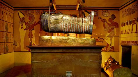 La Tumba De Tutankamón Y Su Maldición Llegan A España Así Es La