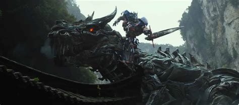 Thanks to twitter user @demoncarnotaur we have further evidence that dinobots will be featured in transformers 4. Transformers 4 (2014) - Trailer und Infos - TechNChili Blog