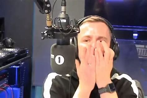 Bbc Radio 1s Scott Mills Almost In Tears After Reading Letter From Hull Woman Hull Live