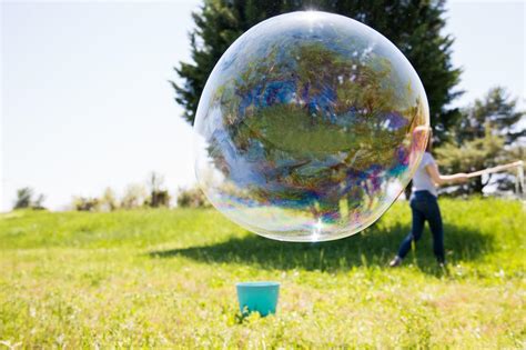 How To Make Giant Bubbles And A Diy Bubble Wand Hgtv