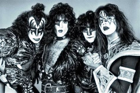Frehleys Comet Kiss Band Kiss Pictures Kiss Army