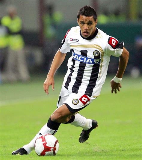 Get italian football news @_gifn. Udinese: Manchester City, nouveau prétendant pour Alexis ...