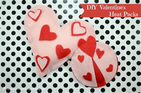 A Quick And Easy Valentines Craft Diy Valentines Hand Warmers For