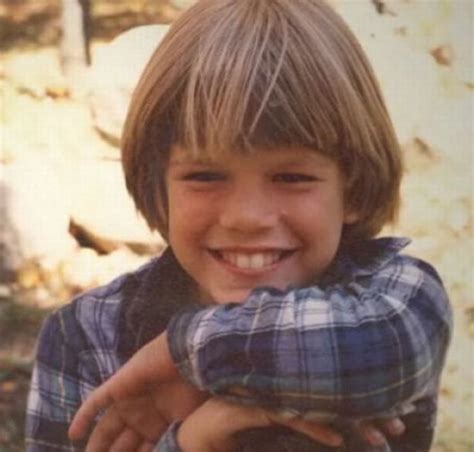 Matt damon continues to dig himself into a deeper hole after admitting to a reporter that he jokingly used the word f*g up until just a few months ago. Matt Damon - child photo, late 1970s. | Matt damon, Young ...
