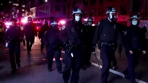 Police Detain Over A Dozen Protesters In New York Youtube