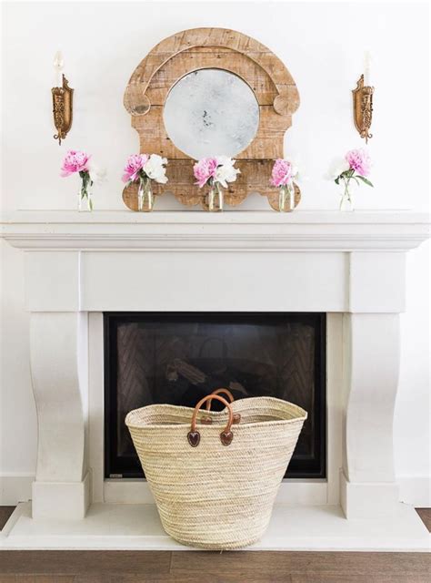 3 French Country Fireplace Mantel Decor Ideas