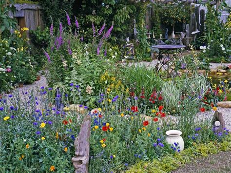 Cottage Garden Design Plants Structure And Planting Tips
