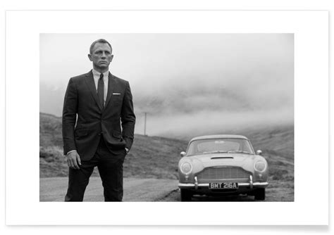Daniel craig vs james bond director: Foto van Daniel Craig als James Bond Poster | JUNIQE