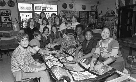 Clague School Students Work On An Ann Arbor Quilt With Their Art