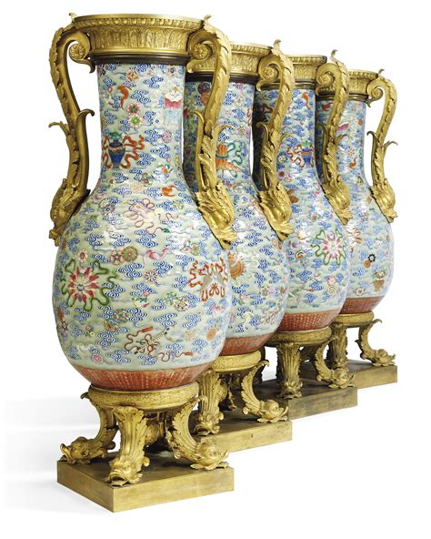 Exceptional 18th Century Chinese Vases At Christies