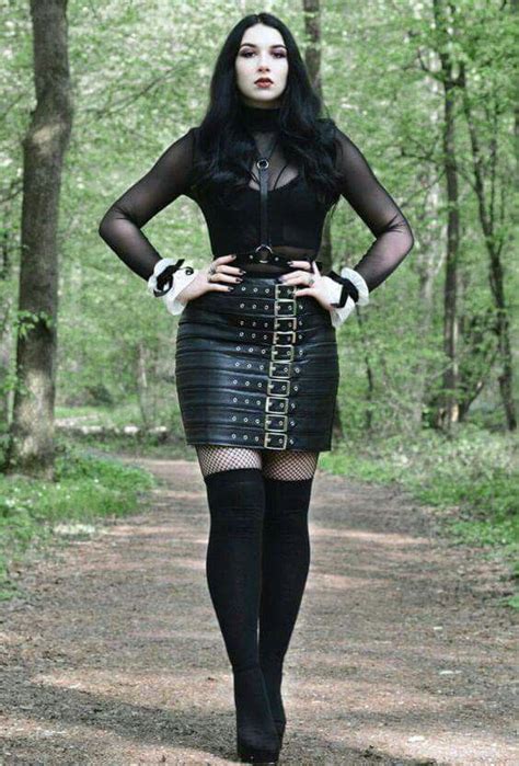 Pin By Guillermina Valerio Rodriguez On Great Outfits Gothic Fashion Goth Fashion Gothic