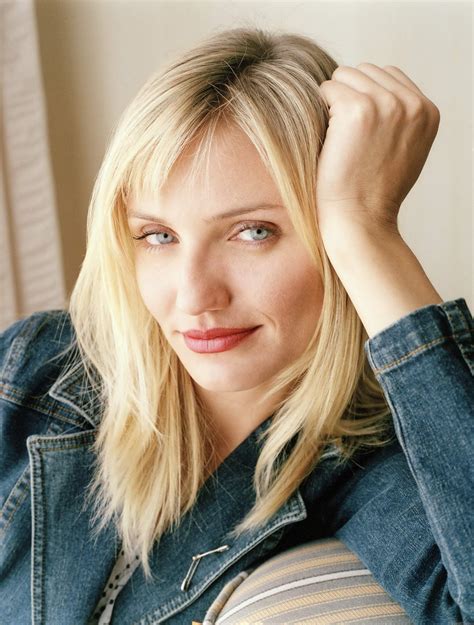 La Coiffure Simple De Cameron Diaz Célébrité Féminine De Lannée 2011