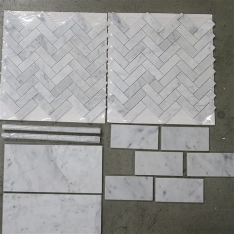 Italian Premium Carrara White Venato Marble 1x3 Herringbone Mosaic Tile