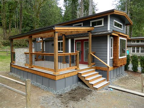 400 sq ft tiny house. TINY HOUSE TOWN: The Wildwood Cottage (400 Sq Ft)