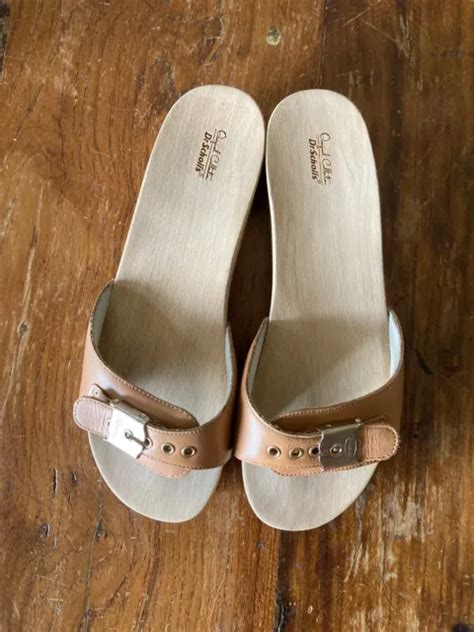 DR SCHOLLS ORIGINAL Collection Wooden Sandals Clogs Exercise Slides Tan
