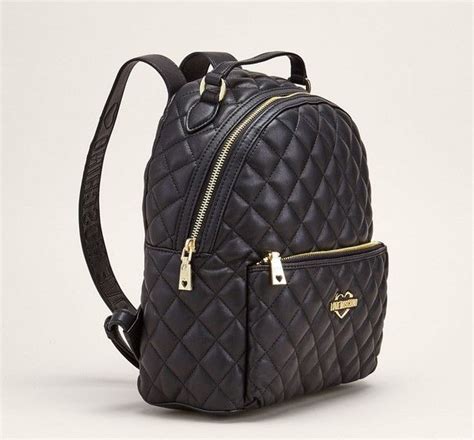 Sac a dos chabran noir dimension 27 x 34 x 11 cm cuir vachette très souple bretelles réglables plus poignet porte main. Love Moschino Sac à dos en cuir noir - Sacs Monshowroom ...