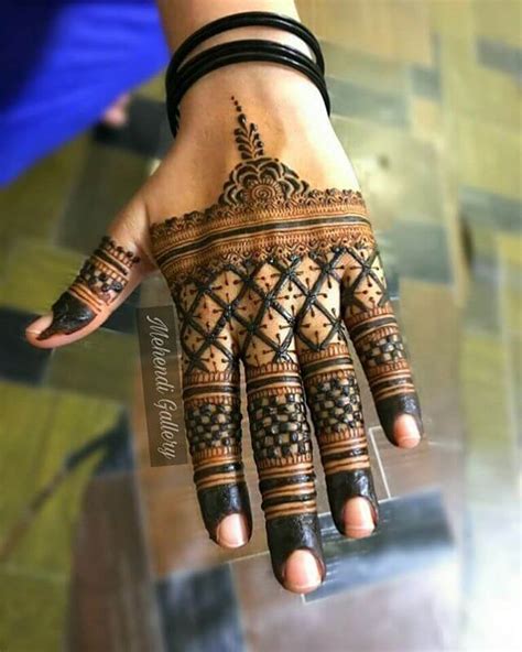 Half Hand Mehendi Designs For Intimate Weddings All About Weddings