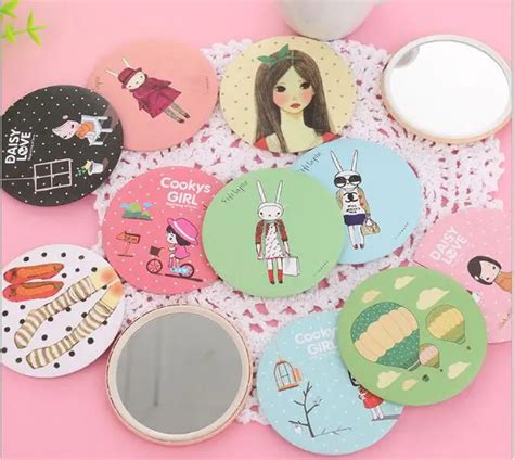 2pcslot Round Makeup Mirror Cartoon Pattern Portable Compact Pocket Women Girl Cosmetic Small