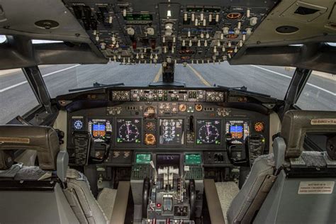 Een Rondje Door De Cockpit Van De Boeing 737ng Simflying