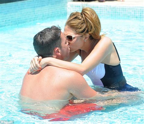 Towies Fran Parman And James Diags Bennewith Share Kiss In Marbella