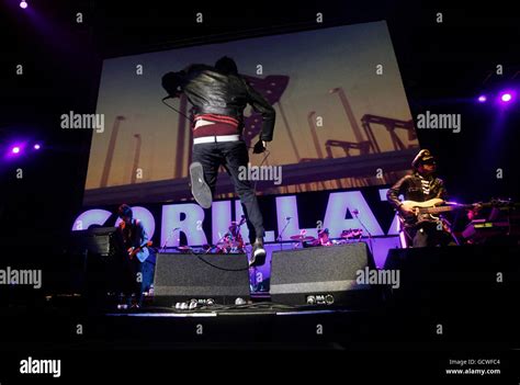 Retransmission Correcting Key Word Damon Albarn Of Gorillaz Performing