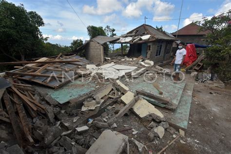 Dampak Gempa Bumi Di Bali Antara Foto