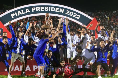 Final Piala Presiden 2022 Borneo Fc Samarinda Vs Arema Fc Foto 15 1931279