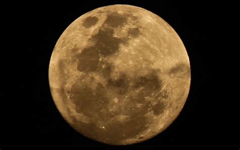 ‘supermoon Shines Over Ph Forecast Is For Rain Inquirer News