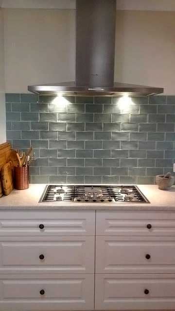 Because this pattern is supremely trendy and stunning. Stunning subway tile splashback and more | Kitchen ...